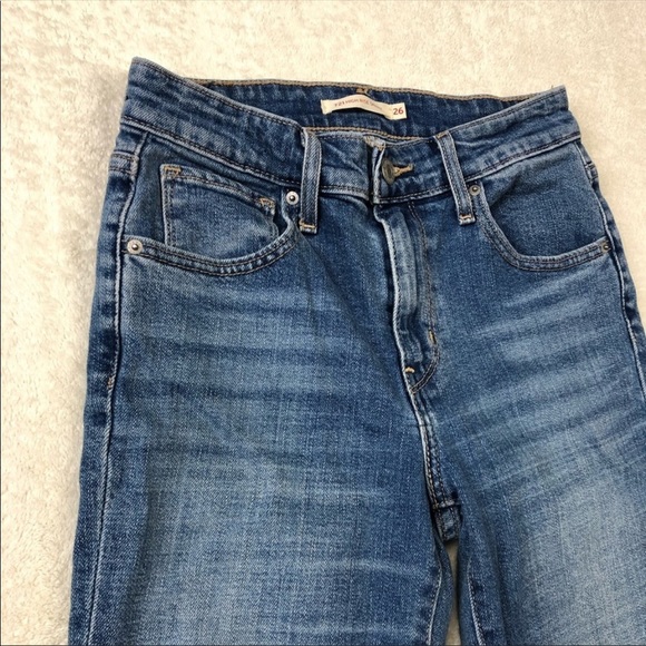 Levi’s High Rise Skinny Jeans - Picture 5 of 8